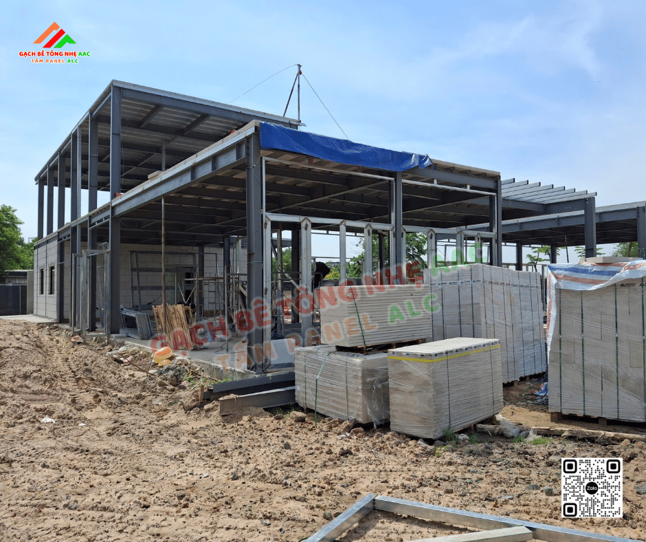 Biệt thự sân vườn cafe Đà Nẵng - Xây bằng gạch nhẹ AAC cách nhiệt số 1 thị trường