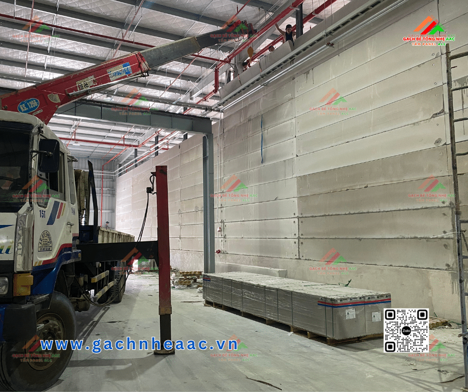 Hoàn thiện vách chống cháy EI-241 bằng Tấm ALC PANEL